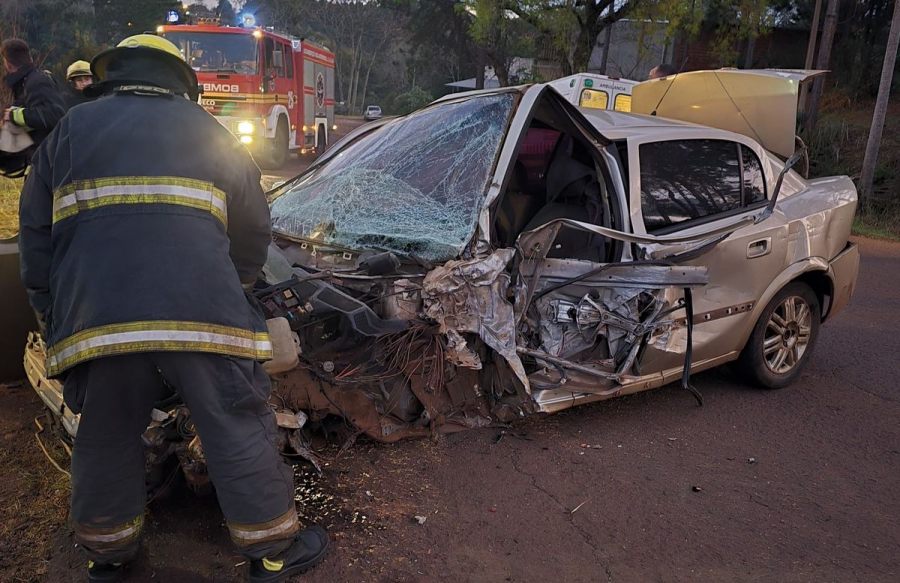 Misiones: Un fallecido en una colisión sobre la Ruta Provincial N° 4, en la ciudad de Leandro N. Alem