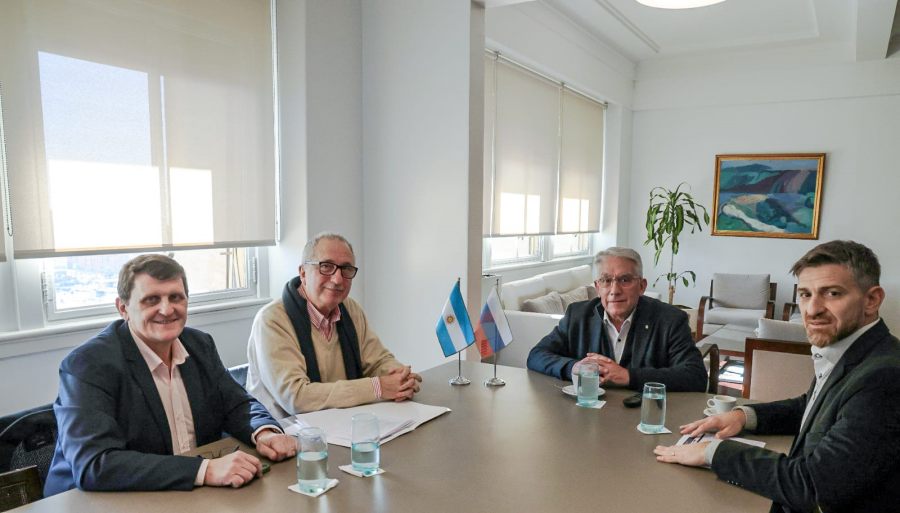 El Gobernador de Misiones, Passalacqua gestiona en Buenos Aires la finalización de obras de infraestructura, créditos productivos y para la construcción de viviendas