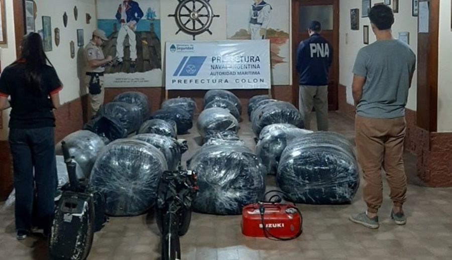 Contrabando en Entre Ríos y Misiones: Prefectura Naval Argentina incautó dos cargamentos de mercadería ilegal