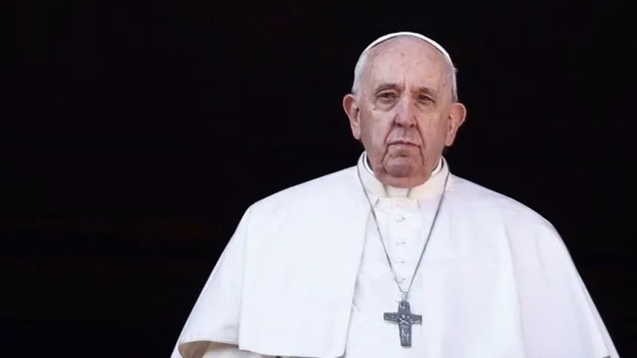 La salud del pontífice: El Papa Francisco se realizó controles médicos en un Hospital de Roma