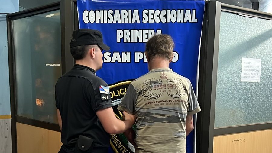 Misiones: Bebió, salió a la ruta y despistó: El test de alcoholemia, arrojó un resultado positivo con 2,29 de alcohol en sangre y fue detenido por la Policía de la localidad de San Pedro