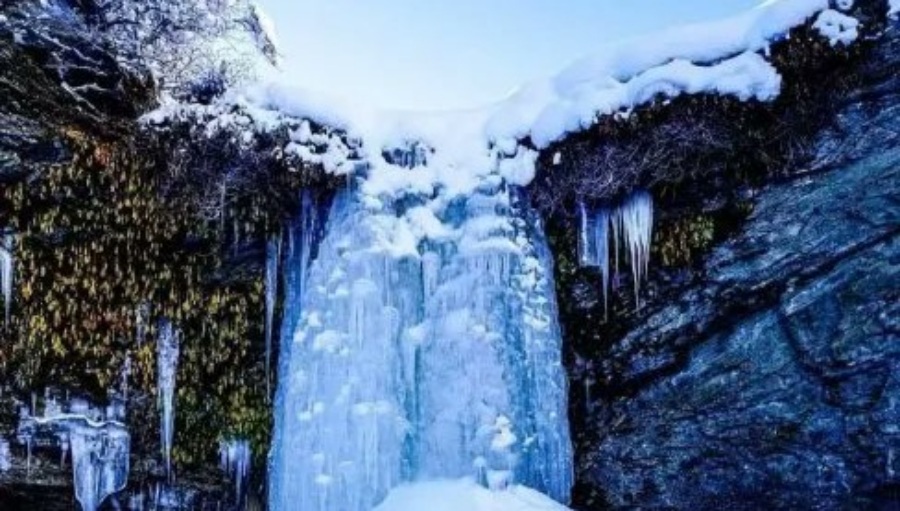 Alerta roja por frío extremo en Santa Cruz: Temperaturas bajo cero, nevadas y ríos congelados