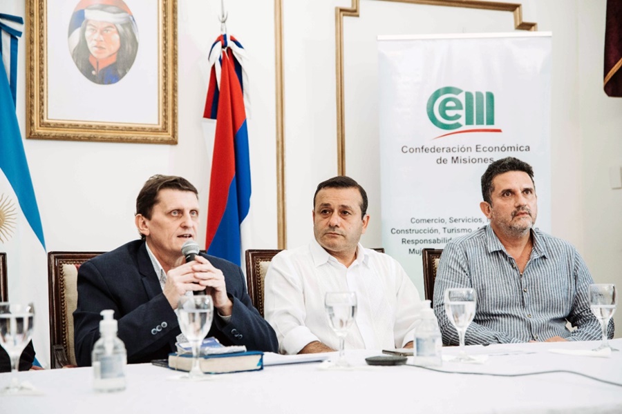 Adolfo Safrán: "Hasta el 27 de Noviembre los comercios podrán sumarse al Programa Especial Ahora Fiestas"