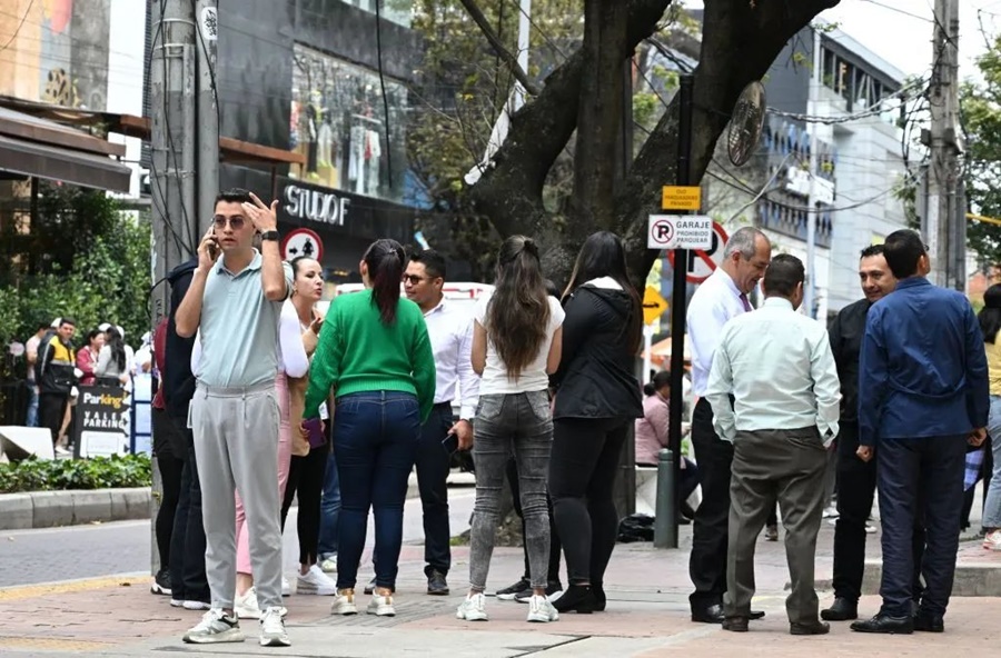Sismo de magnitud 6,1 sacude Bogotá y el centro de Colombia
