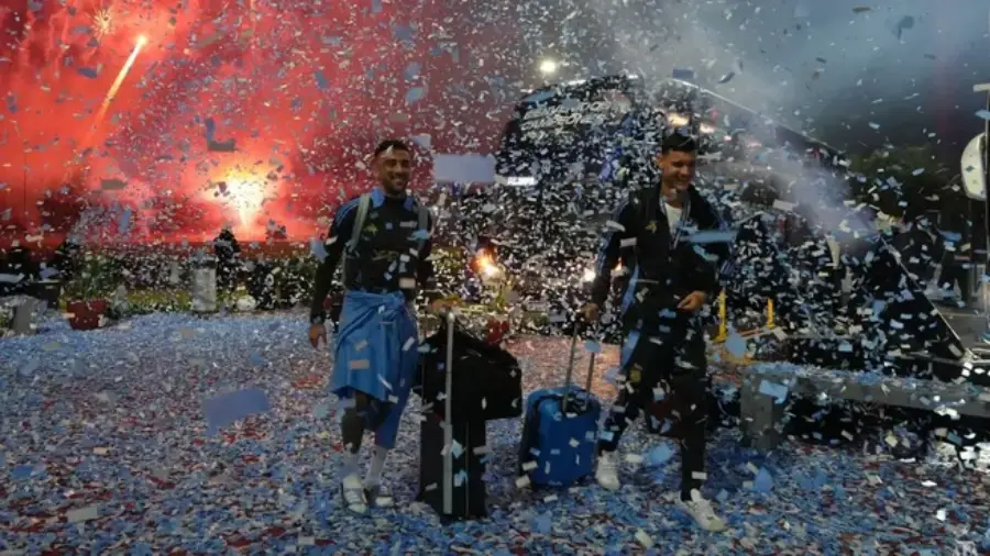 Fútbol: La Selección regresó a la Argentina después de ganar la Copa América