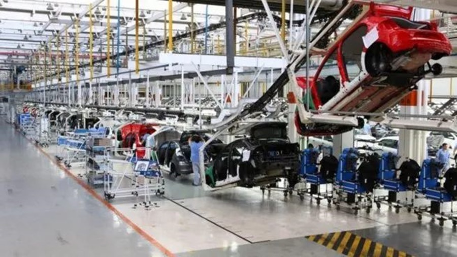 Dato del INDEC: La economía cayó 4,2% en Abril y cerró el cuatrimestre en terreno negativo