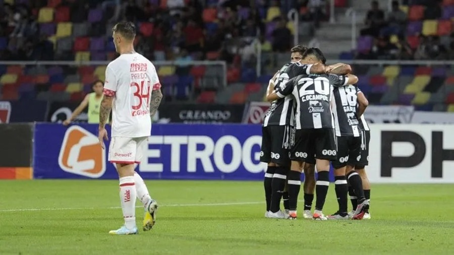 Central Córdoba superó a Unión y lo hundió en la zona de descensos por la Copa de la Liga Profesional de Fútbol