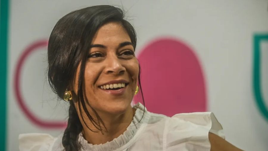 Malena Mazal: “Escuchar, acompañar y legislar junto a los vecinos, ese es el camino señalado por Stelatto”