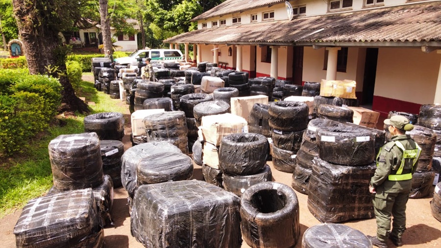 Gendarmería Nacional evitó millonario contrabando de cubiertas