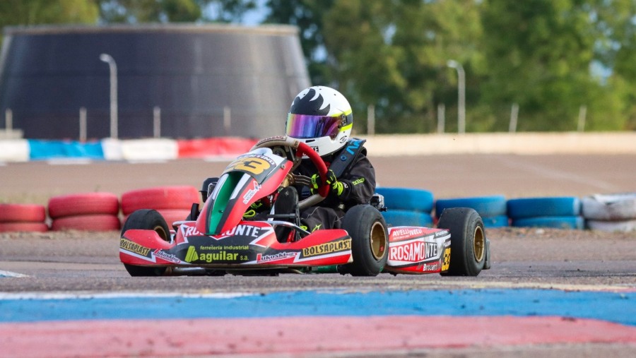 Pole en Mendoza, de la mano de Valentino Silveira en categoría Mini/Infantil, en el Campeonato Mendocino de Karting en el Kartódromo de la ciudad de San Martín