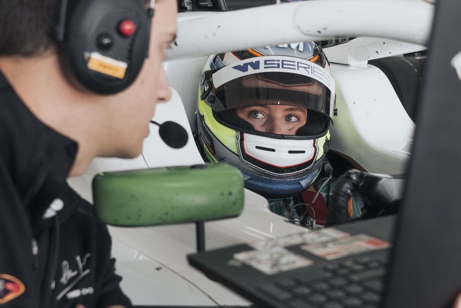 Nerea Martí salta a la pista en las GT Winter Series