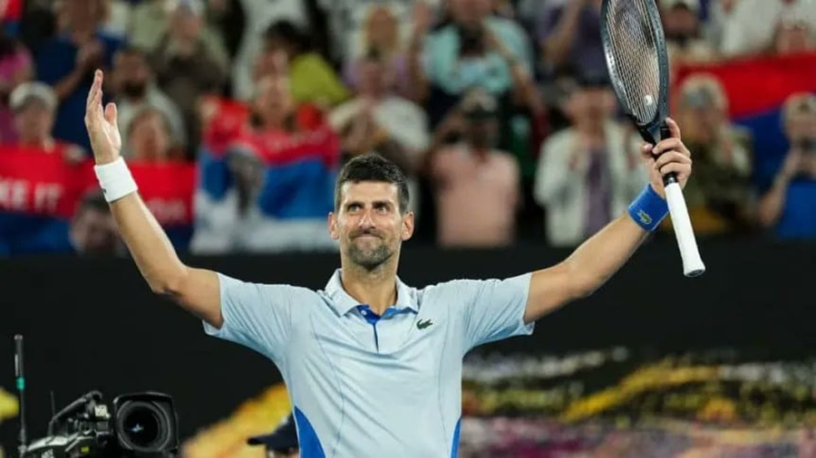 Tenis: Novak Djokovic dio una exhibición y está en cuartos de final del Abierto de Australia