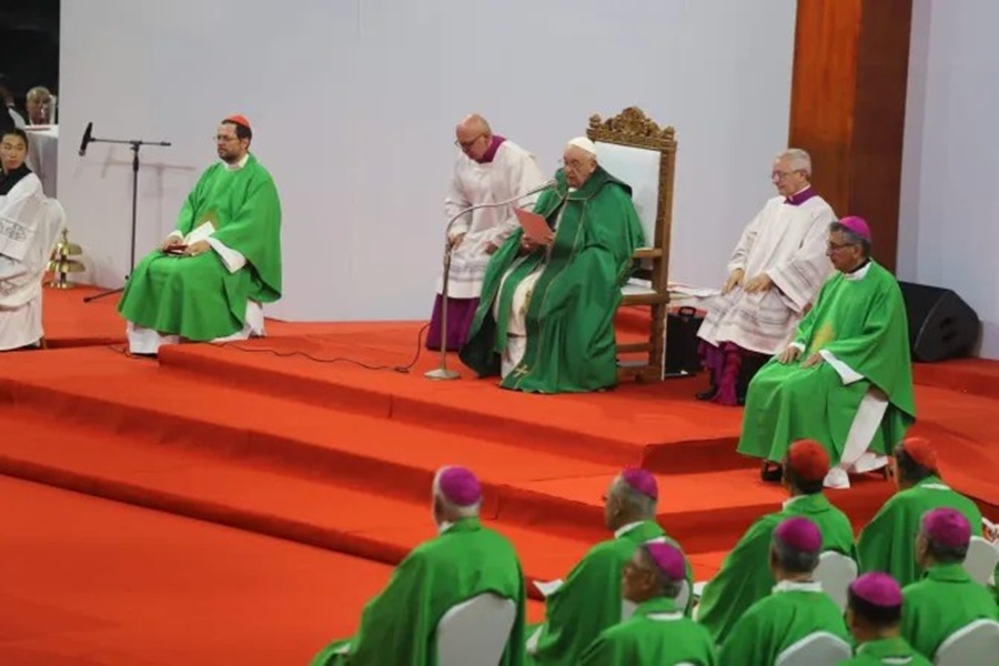 Homilía del Papa Francisco en la Misa desde el estadio Estepa Arena de Mongolia