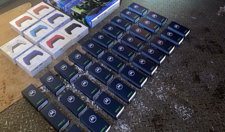 En dos transportes Gendarmería Nacional halló ocultos teléfonos y consolas valuados 93 millones de pesos