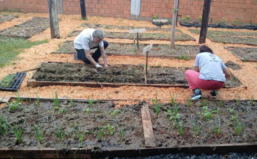 Posadas: Comenzaron los talleres en el Centro de Prevención Nocturno Municipal, el programa incluye siete talleres que abarcan desde huerta hasta atención médica, diseñados para brindar apoyo a la comunidad