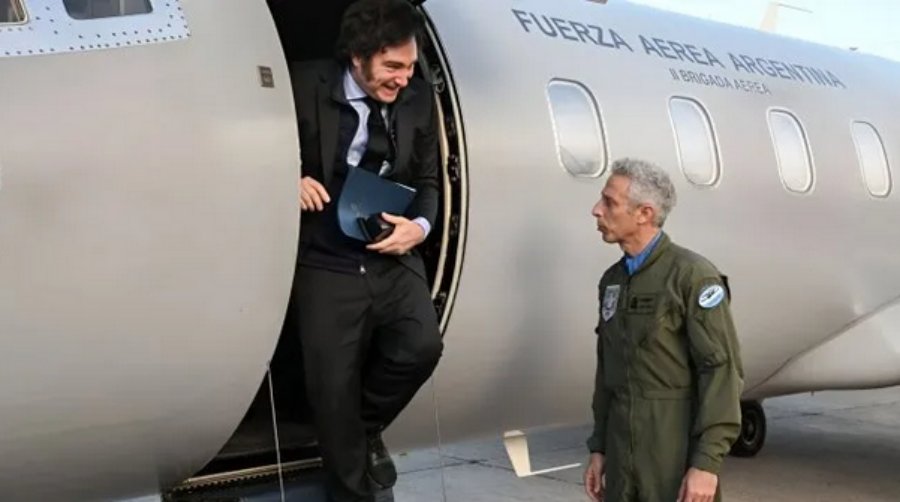 El Presidente Javier Milei vuelve a viajar a Estados Unidos, participará de un foro internacional en Los Ángeles