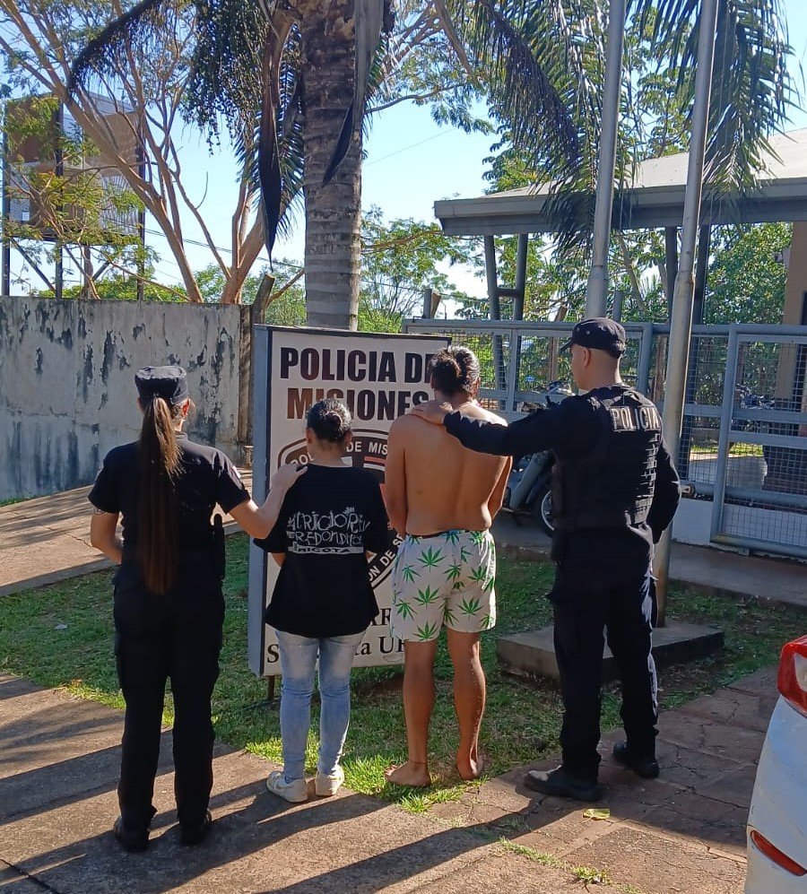 Una Pareja fue detenida: Entre los demorados habría una Agente de Policía de Misiones, que ya instruye la investigación administrativa correspondiente
