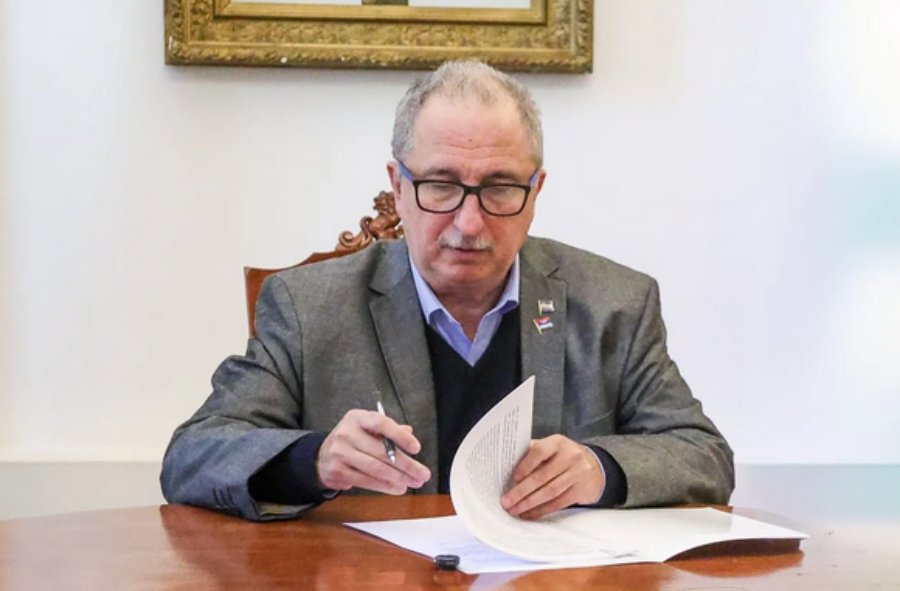 El Gobernador Hugo Passalacqua firmó el Decreto: El Gobierno de Misiones implementará narcotest obligatorios para todo el Gabinete Provincial