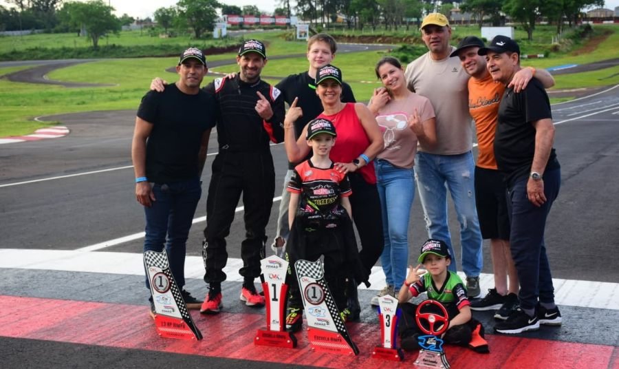 Campeonato Misionero de Karting en Pista: El Rosamonte Racing Team, con dos triunfos y un gran podio en un finde perfecto