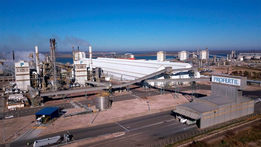 PROFERTIL cambia de dueños y por 1.200 millones de dólares pasa a manos de Adecoagro S.A., y la Asociación de Cooperativas Argentinas