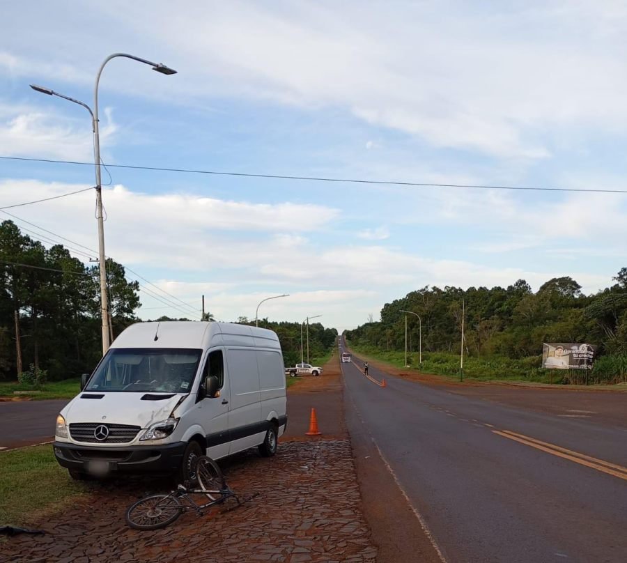 Santo Pipó: Colisión entre un vehículo de carga y una bicicleta dejó un adolescente de 16 años con lesiones de consideración