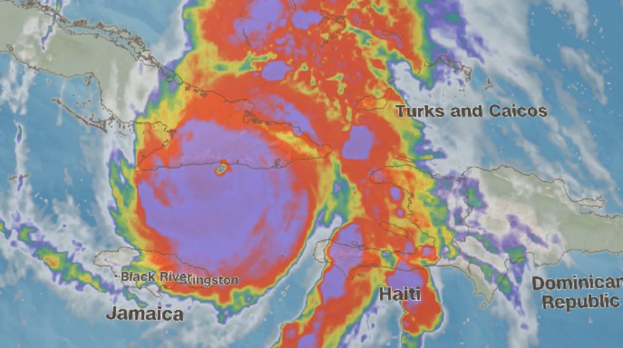 El huracán Melissa toca tierra en Cuba, como de categoría 3 con vientos máximos sostenidos de 194 Km/h
