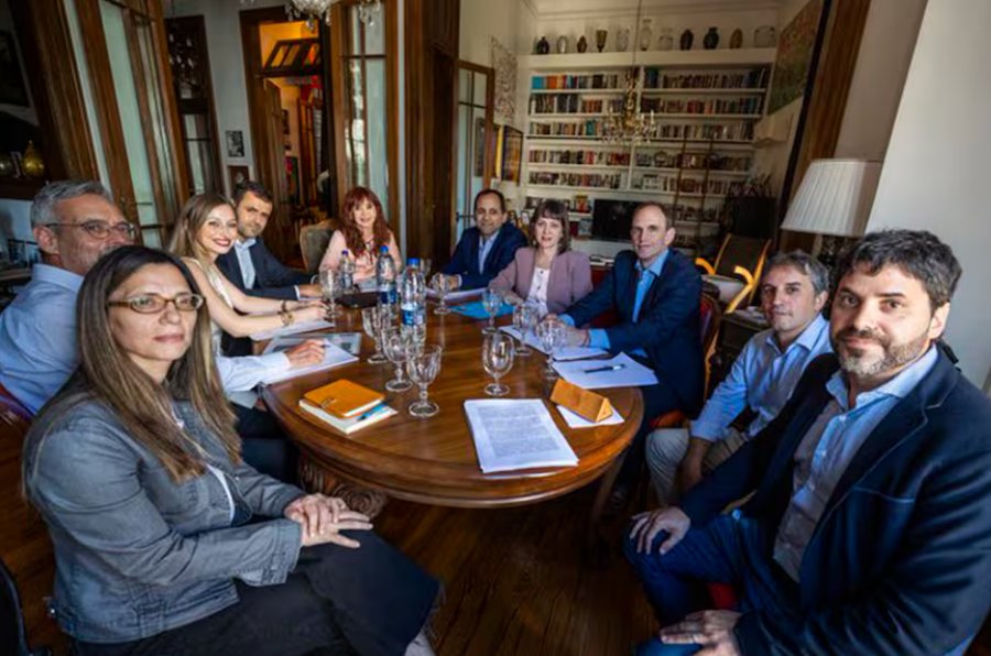 Limitan las visitas de Cristina Fernández de Kirchner en su prisión domiciliaria: Deberán ser de dos horas y de no más de tres personas