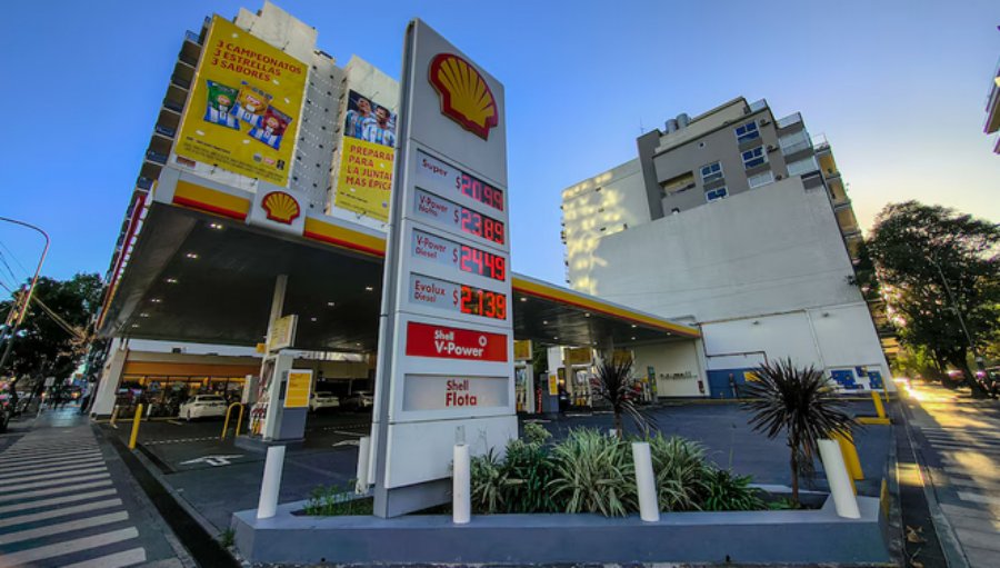 Se confirmó la venta de 894 estaciones de servicio Shell en el país: un grupo suizo pagó 1.420 millones de dólares
