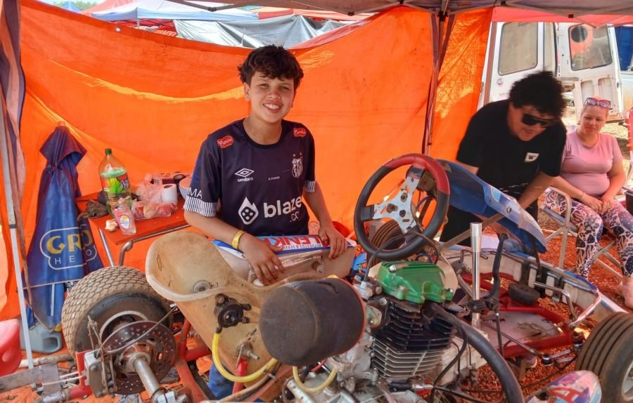 Campeonato Misionero de Karting sobre Circuito Terrado: El apostoleño Fabricio Sosa y una gran remontada para subirse al podio en la localidad de Puerto Rico