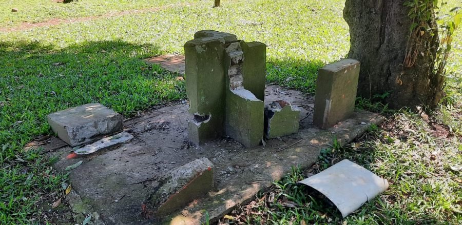 Oberá: Detuvieron a un vándalo de 19 años que destruyó luminarias y mobiliario público en una plazoleta del Barrio Molina