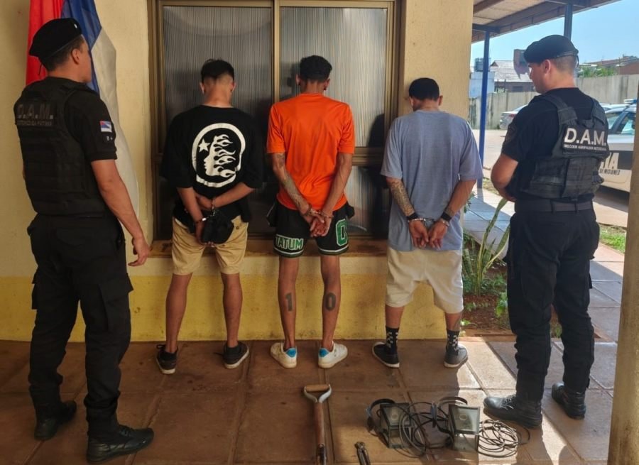 Operativos simultáneos de la Agrupación Motorizada dejaron seis detenidos en distintos barrios en la ciudad de Posadas