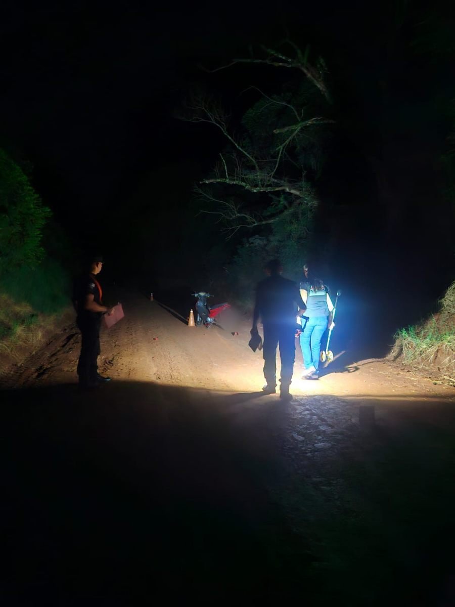 San Vicente: Siniestro vial sobre la Ruta Nacional N° 14 dejó un motociclista lesionado