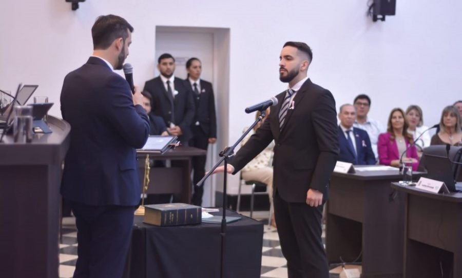 Juan Matías Paonessa asumió como nuevo Defensor del Pueblo de la ciudad de Posadas