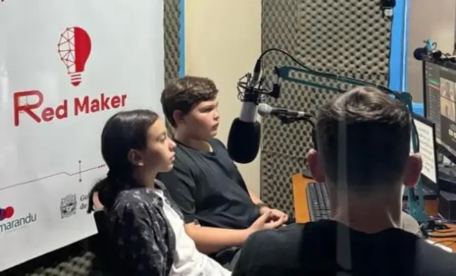 Niño del Municipio misionero de Cerro Azul se destaca por sus habilidades de Streammer: Es estudiante de la Red Maker