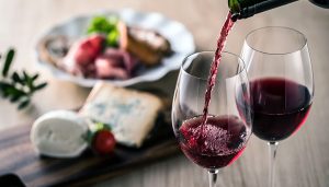 La cadena del vino suma el apoyo de gobernadores contra la ley de “Tolerancia Cero” en el alcohol