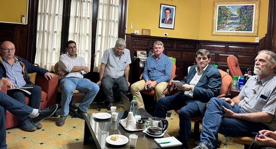 Misiones: El Ministro Adolfo Safrán junto a representantes de las Cooperativas Eléctricas y Energía de la Provincia avanzan en la implementación de facilidades en pagos para los usuarios