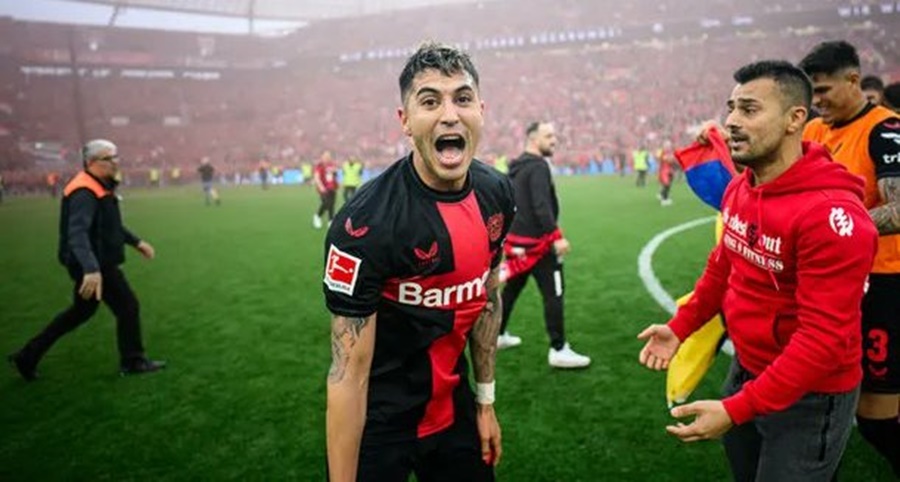 Alemania: El Bayer Leverkusen del argentino Exequiel Palacios goleó a Werder Bremen y es campeón invicto en la Bundesliga, obtuvo el título por primera vez en sus 199 años de historia