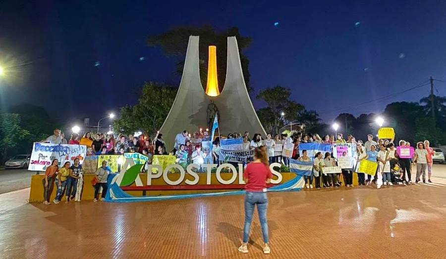 Apóstoles no esta ajeno a las manifestaciones y reclamos de los docentes