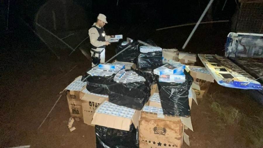 Contrabando en la frontera: La Prefectura Naval Argentina incautó un cargamento millonario de cigarrillos en Misiones