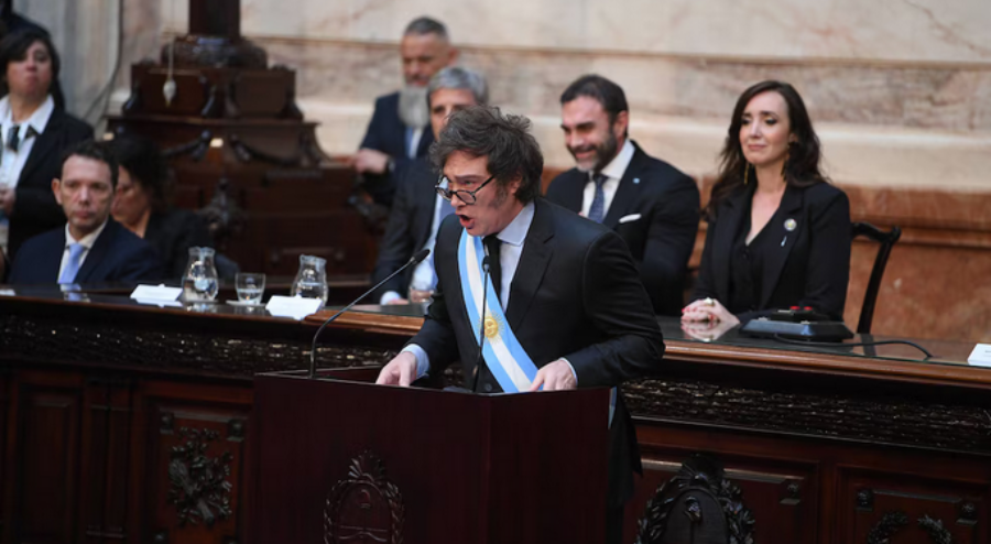 Tras el fuerte revés en el Senado, del Presidente Javier Milei descarta convocar a los Gobernadores y se profundiza el enojo