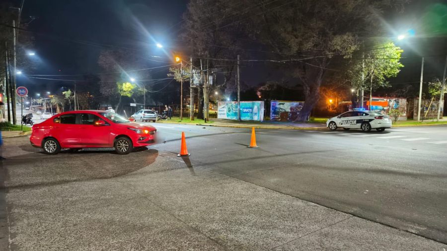 Posadas: Colisión en la intersección de las Avenidas; Bustamante y Francisco de Haro, cuyos conductores resultaron ilesos