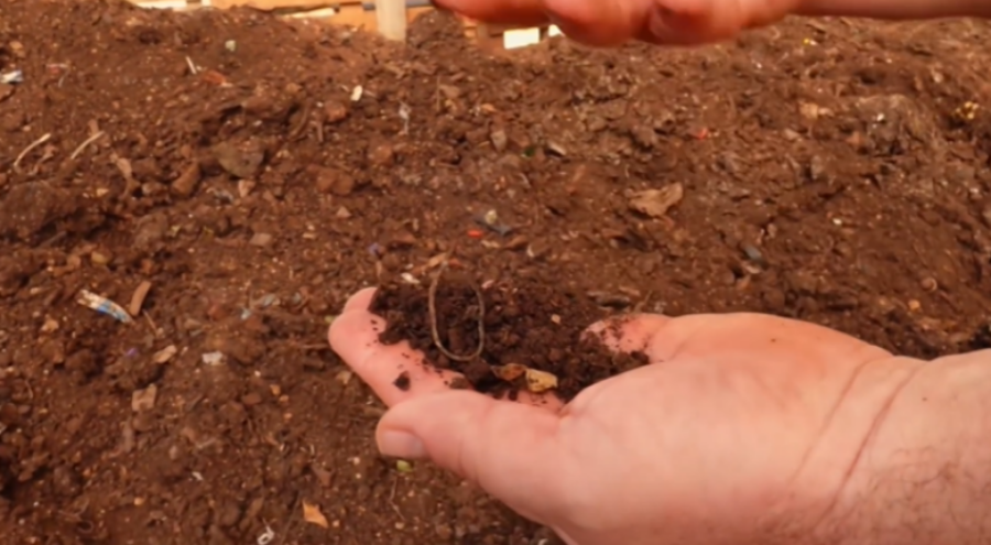 En el Municipio misionero de Apóstoles convierten residuos orgánicos en fertilizante natural para la producción, la Planta de Reciclaje Municipal encontró la manera de transformar
